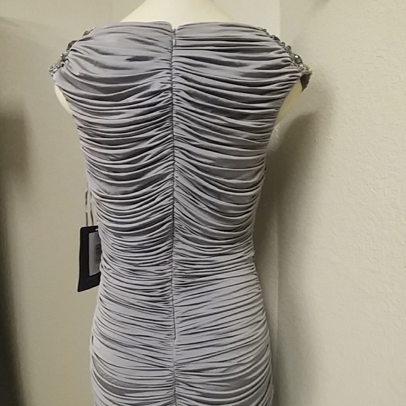 JS Boutique Cowl-neck scrunched dress - Picture 4 of 5